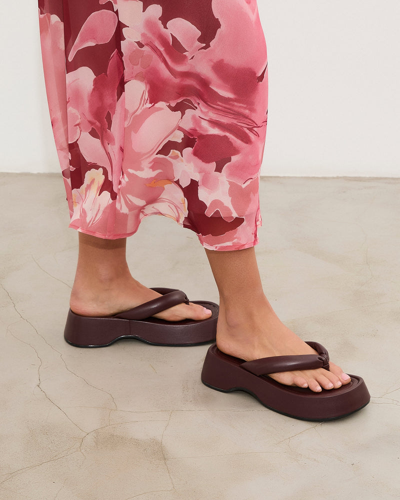 MIM Sandalia plana Brust Burdeos