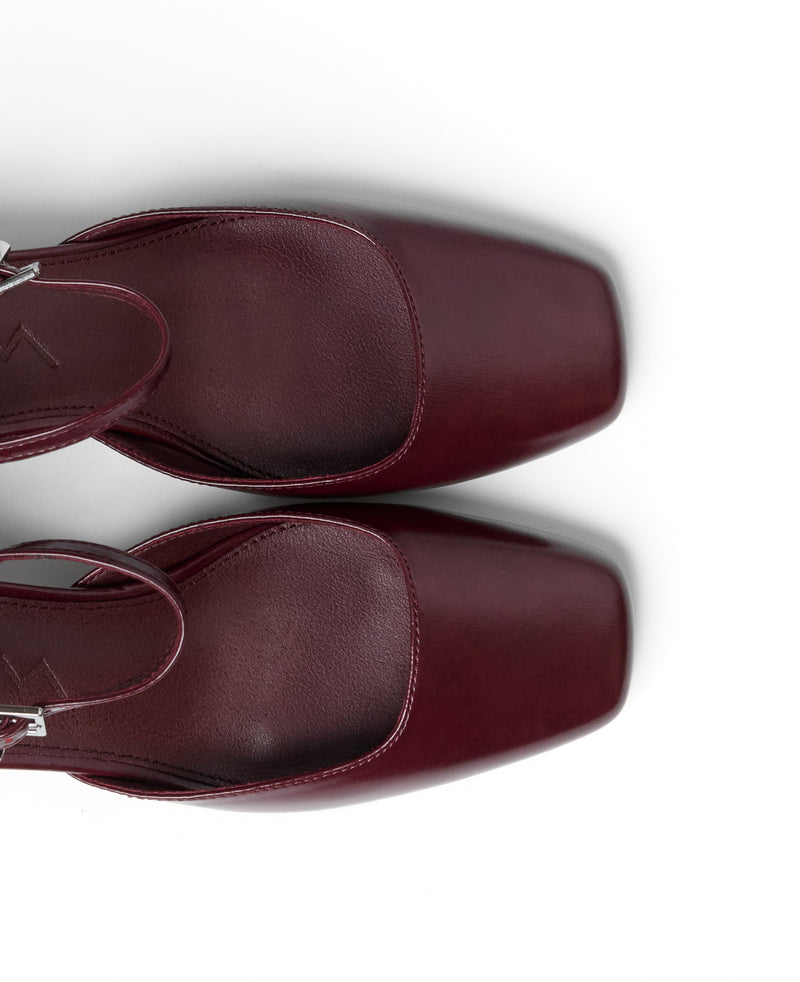 Mim zapatos Tacón cerrado AMELIA BURDEOS