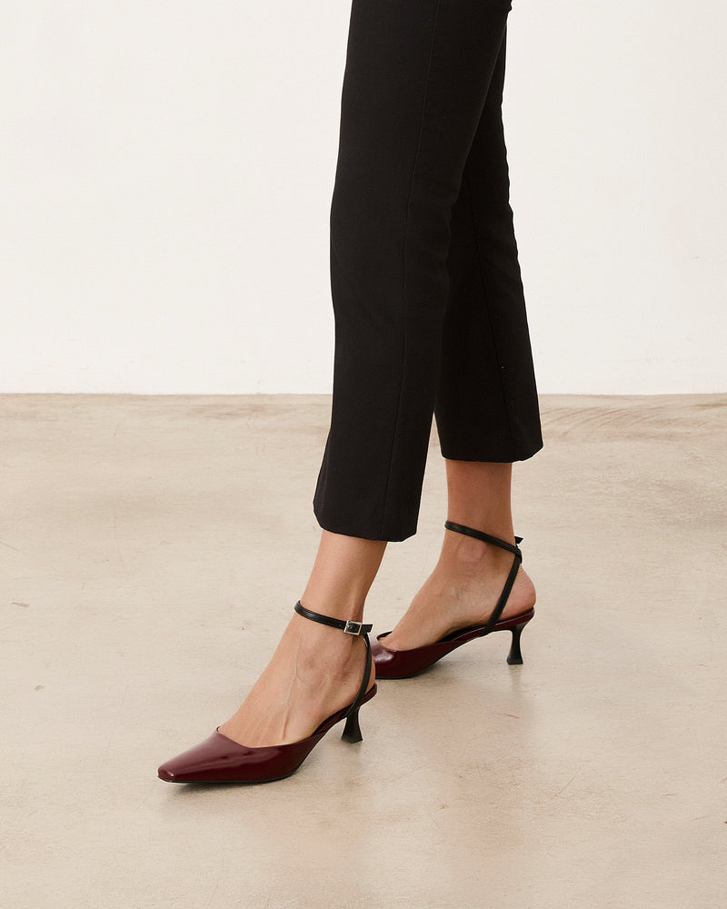 Mim shoes Tacón cerrado KOKO BURDEOS