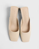 MIM Tacón cerrado Claude Crudo