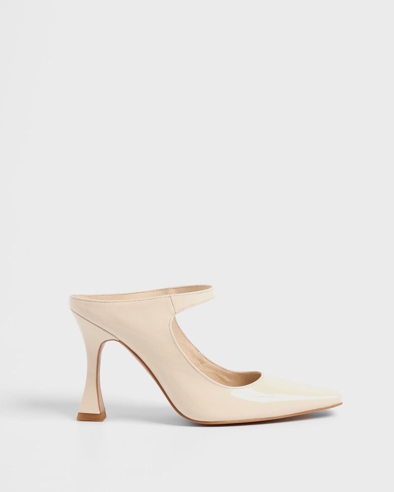 MIM Tacón cerrado Tess Crudo