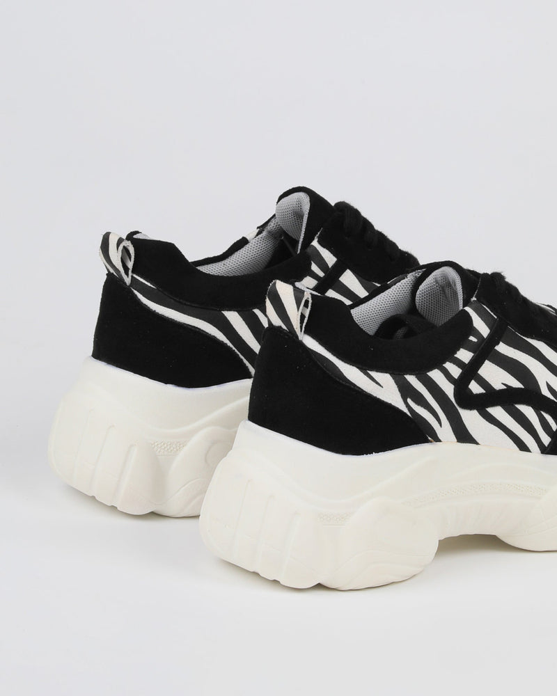 MIM Zapatilla MS39 W Negro Cebra