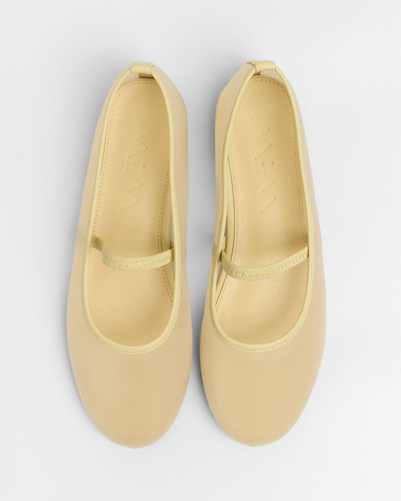 MIM Zapato cerrado Fler Amarillo