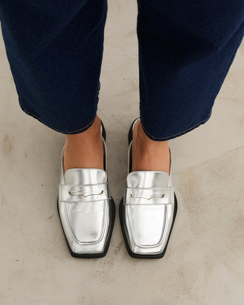 MIM Zapato cerrado Malcon Plata