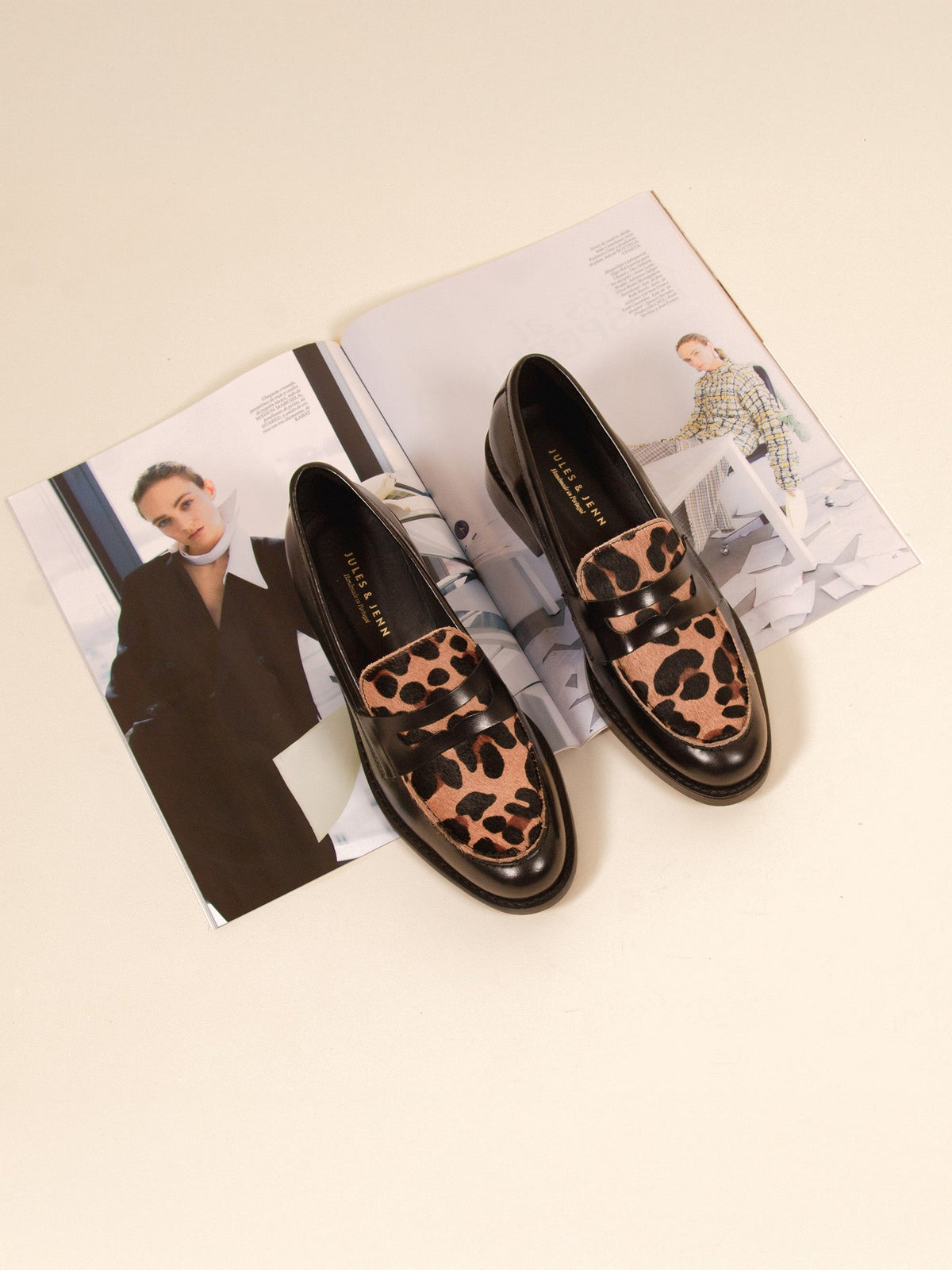Mocassins Cuir Noir Léopard - Femme