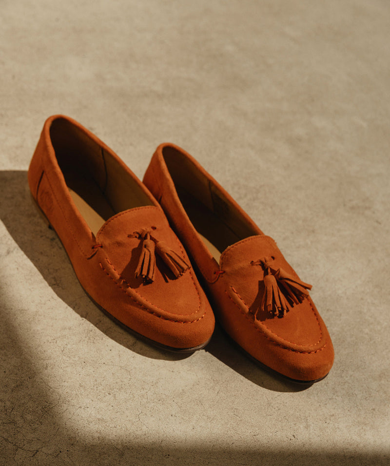 s/files/1/0898/2354/3633/files/mocassins-leila-topaze.jpg_v_55050483440664-2_2230537a-a8b0-4048-8fbc-5fa9082d31f1.jpg?v=1745531824