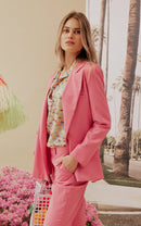 Modetrotter - Valeria Thorens Pink Jacket