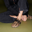 Mules Tora de piel georgette estampada