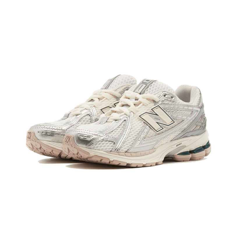 New Balance - 1906R Silver Metallic Cream