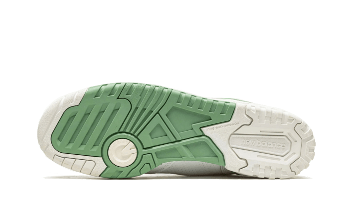 550 White Mint Green - Blanc