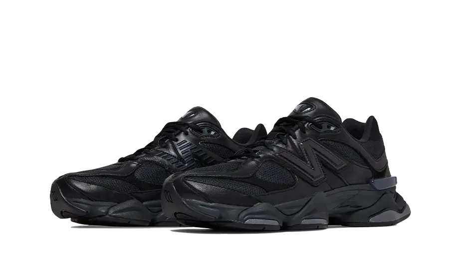 9060 Triple Black Leather - Noir
