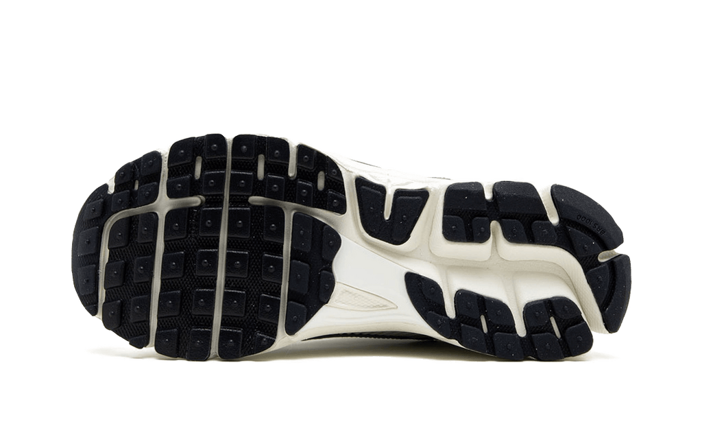 Zoom Vomero 5 Photon Dust - Gris