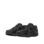 Zoom Vomero 5 Trainers - Black