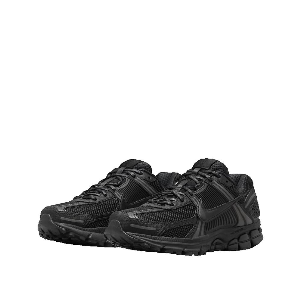 Zoom Vomero 5 Trainers - Black