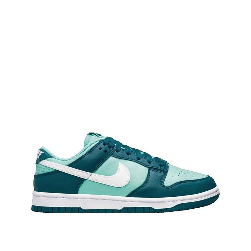 Dunk Low Sneakers - Green