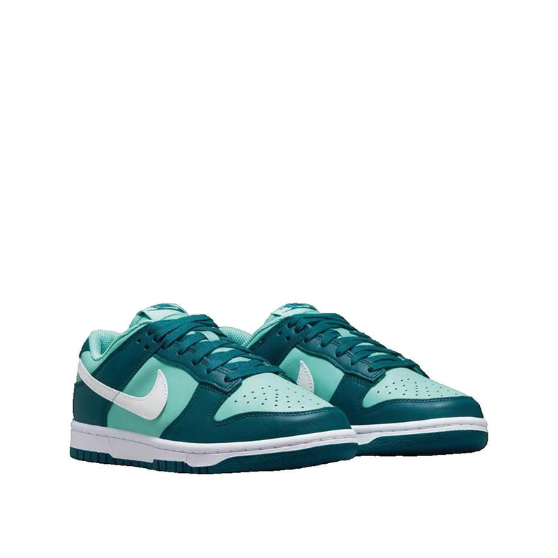 Dunk Low Sneakers - Green