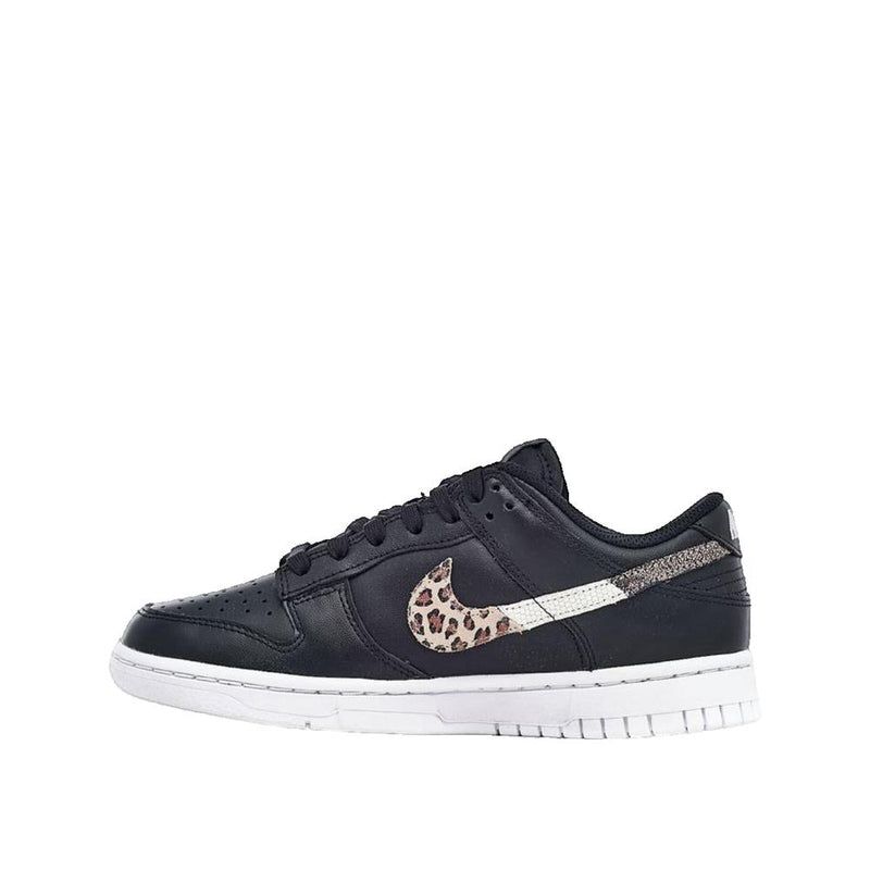 Dunk Low SE Sneakers - Black