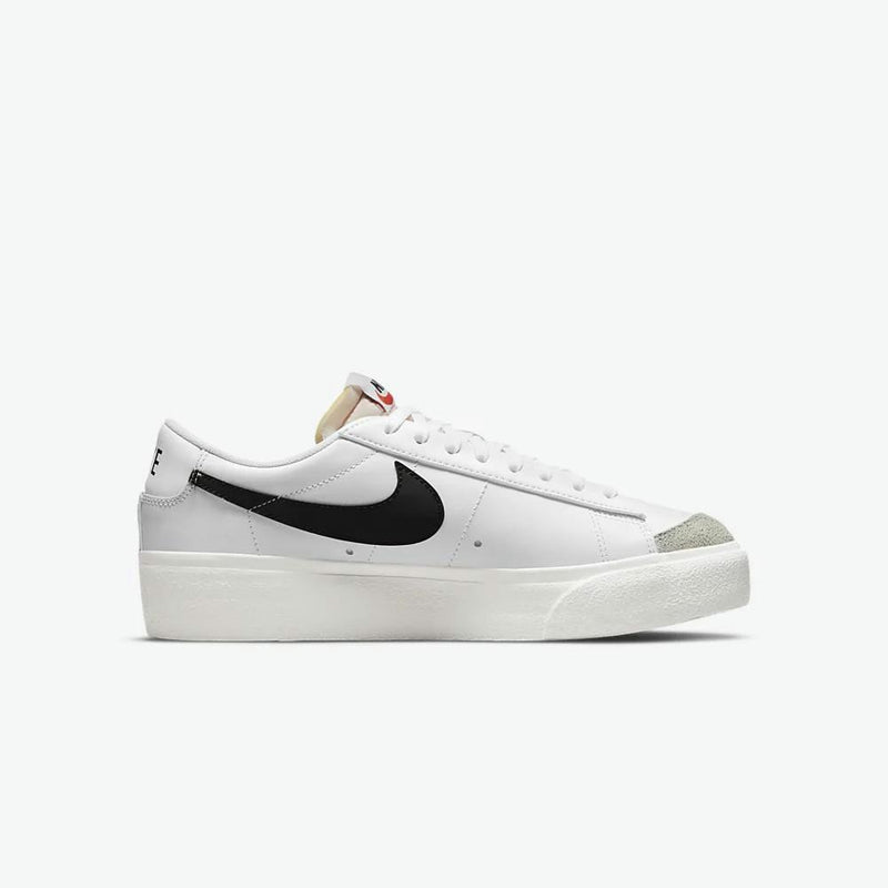 Blazer Low Platform Sneakers - white - Women