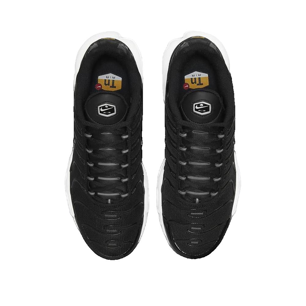 Air Max Plus Trainers - Black / White