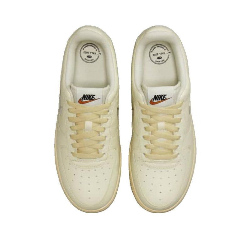 Baskets Air Force 1 '07 LX - Beige