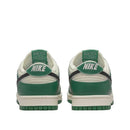 Dunk Low Retro SE Sneakers - Beige