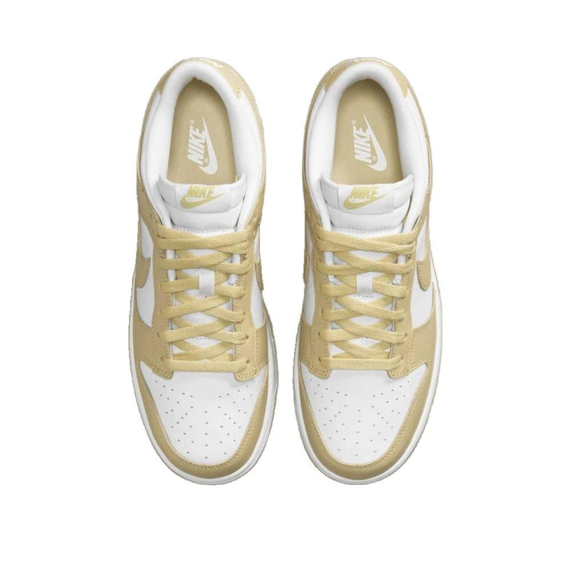 Dunk Low Retro Sneakers - White
