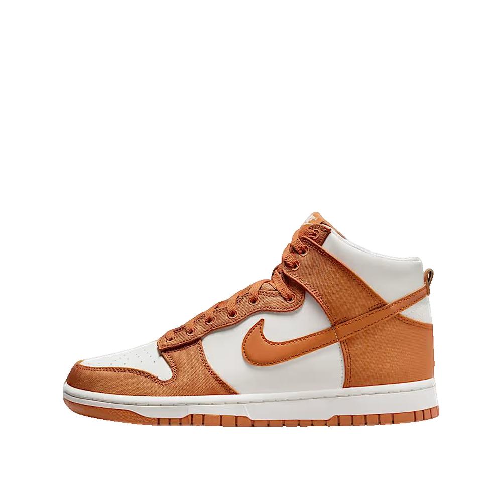 Dunk High Retro SE Trainers - Orange