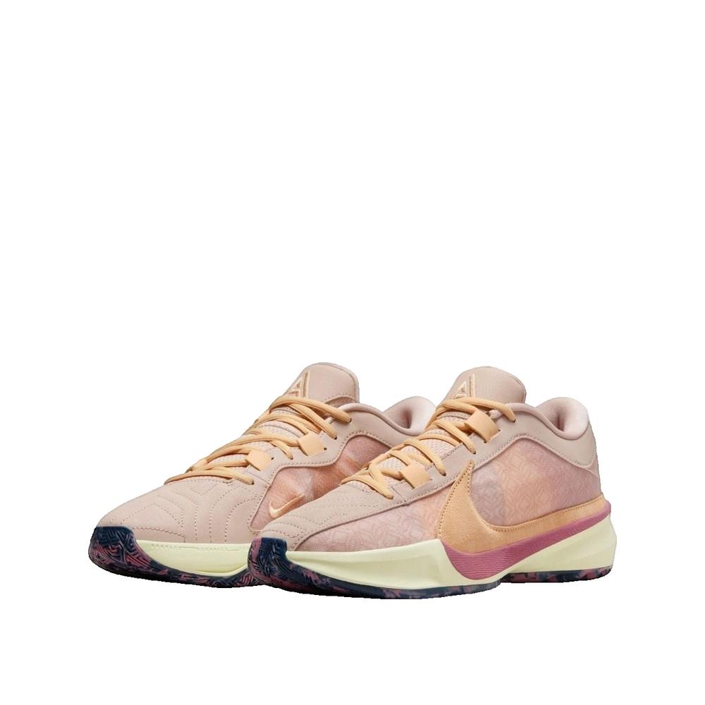Baskets Zoom Freak 5 - Rose