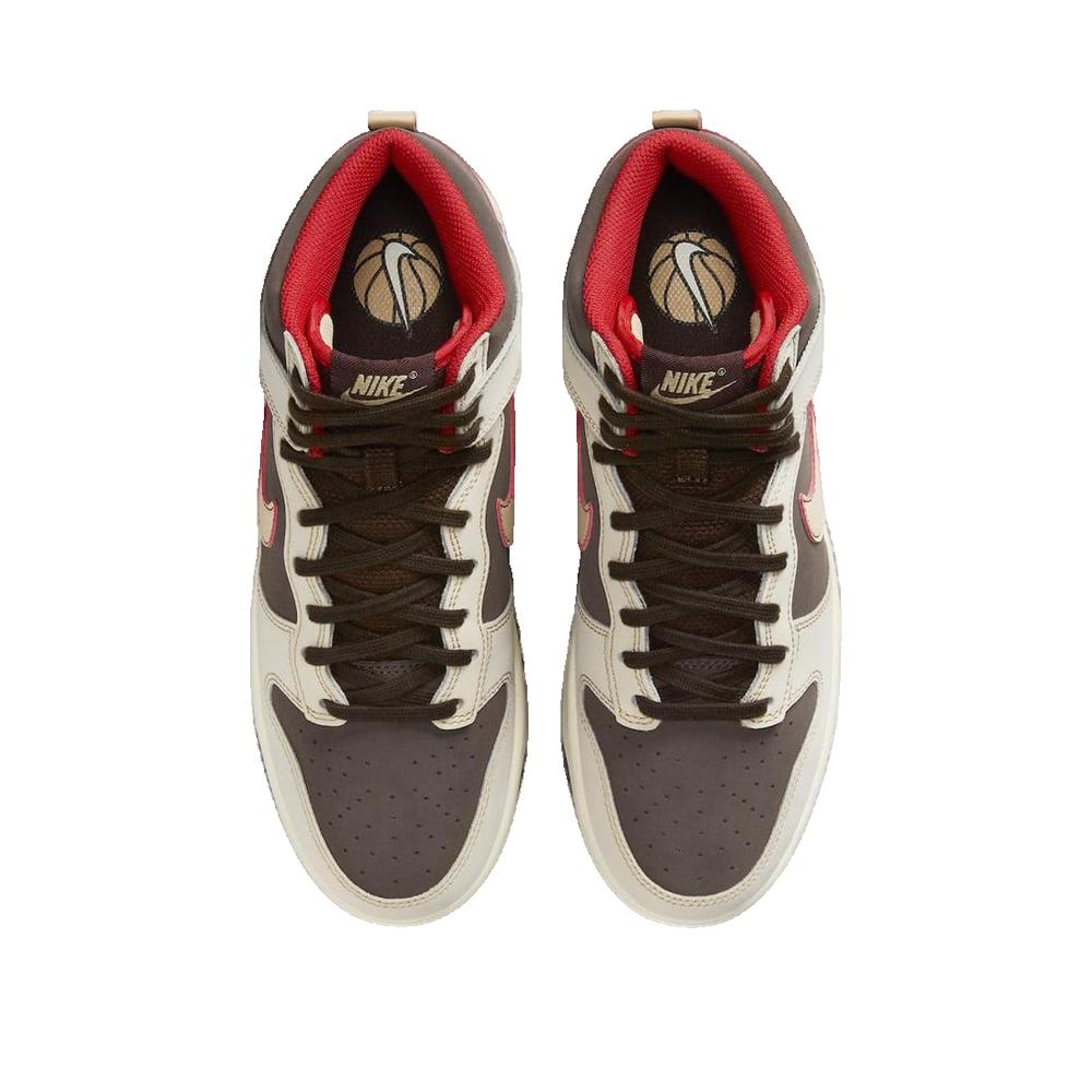 Dunk High Retro SE Trainers - Brown