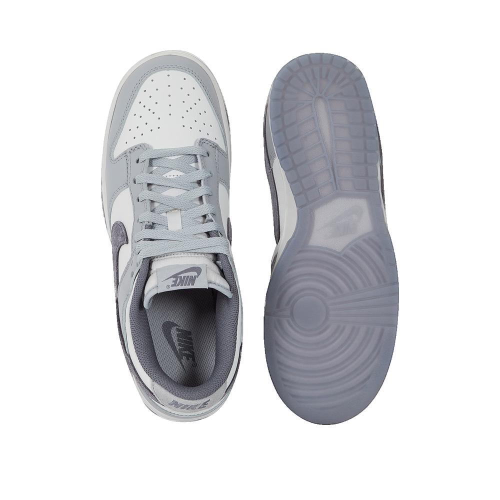 Dunk Low Retro SE Trainers - White