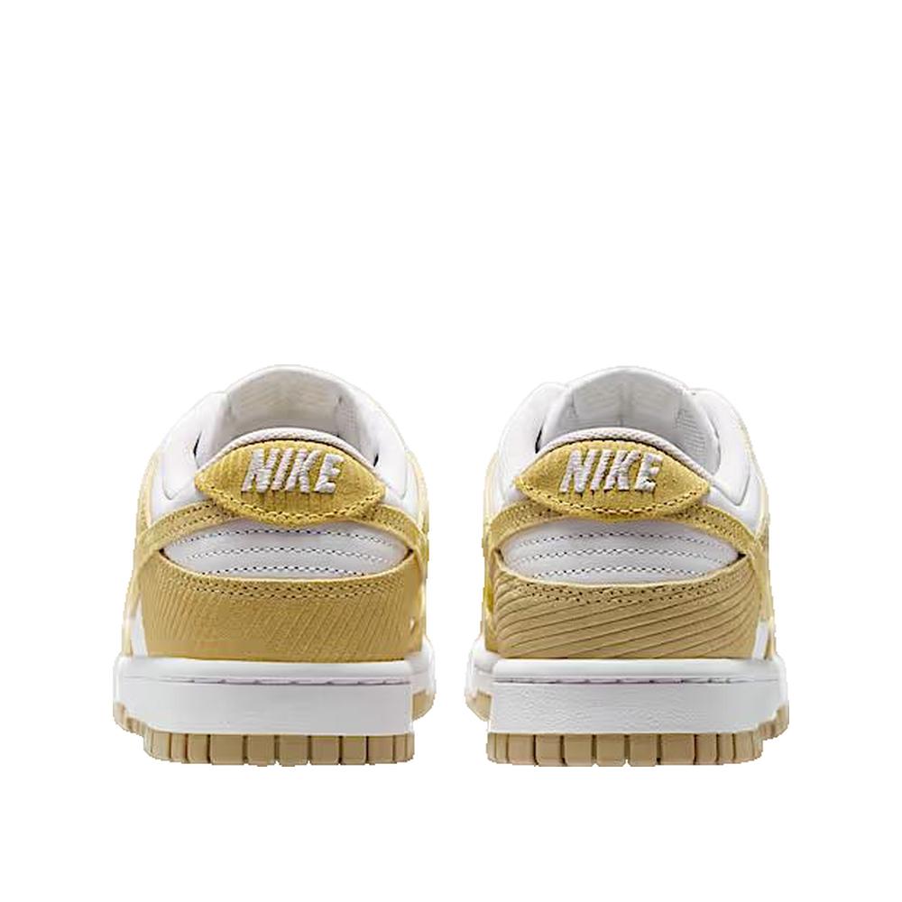 Dunk Low Trainers - White