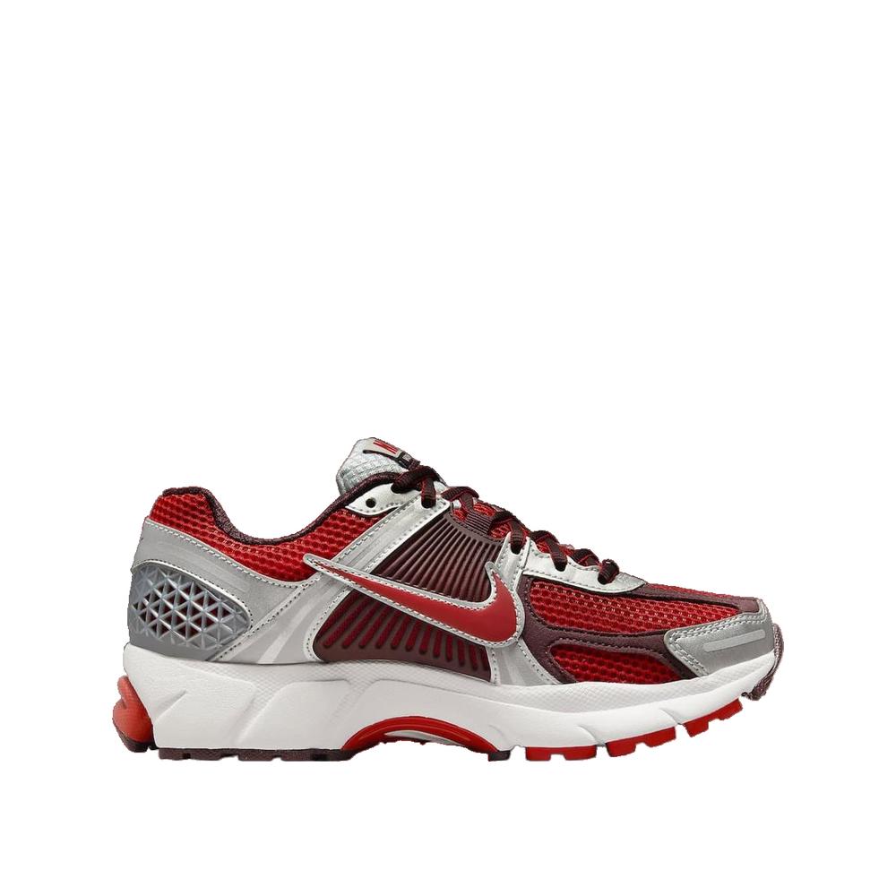Baskets Zoom Vomero - Rouge