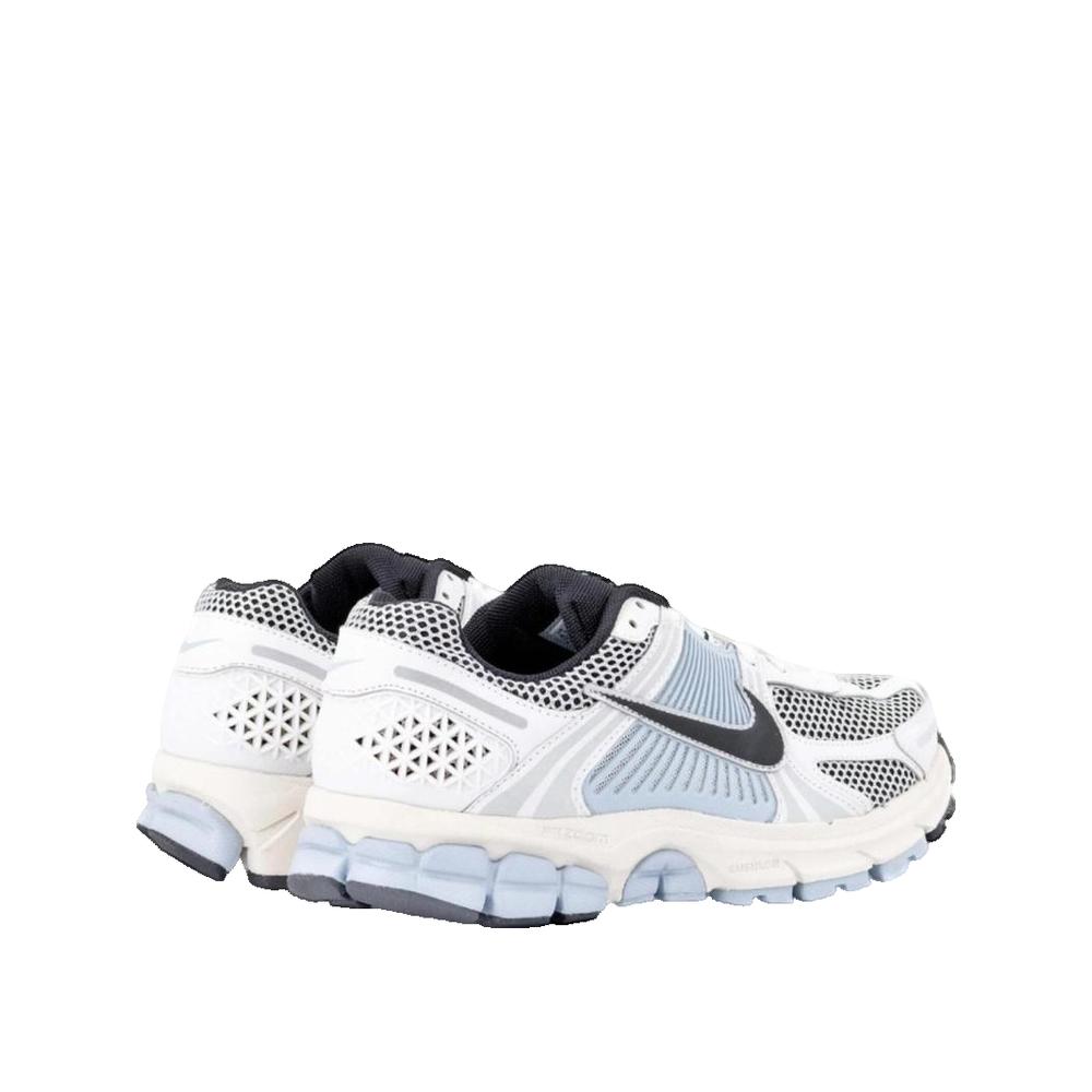 Zoom Vomero 5 Trainers - White