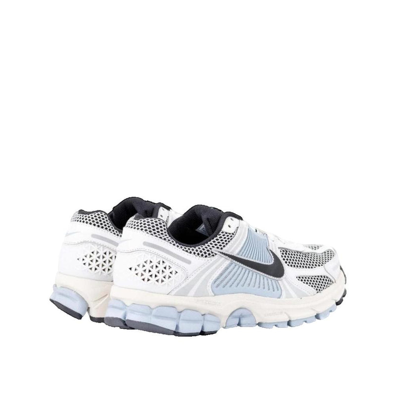 Zoom Vomero 5 Sneakers - White