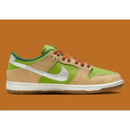 SB Dunk Low Pro Trainers - Beige