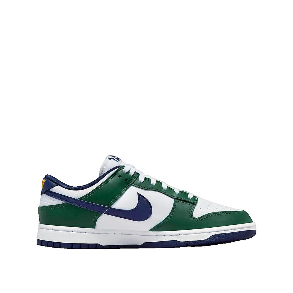 Dunk Low Trainers - Green