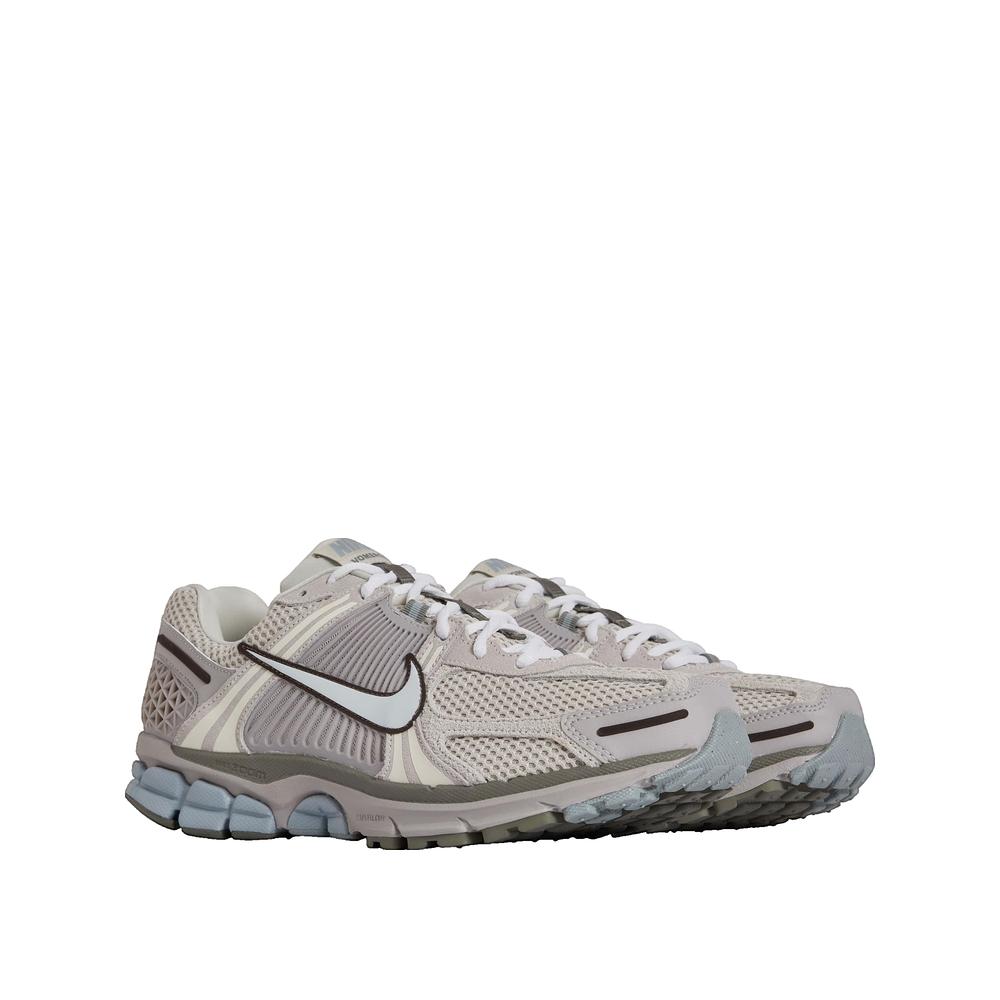Zoom Vomero 5 Trainers - White