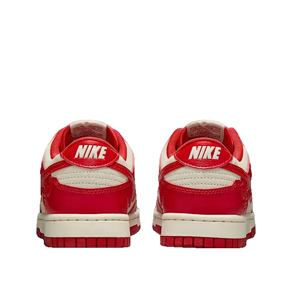 Baskets Dunk Low - Rouge