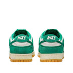 Dunk Low SE Trainers - Green