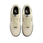 Air Force 1 '07 LV8 Trainers - Light Khaki