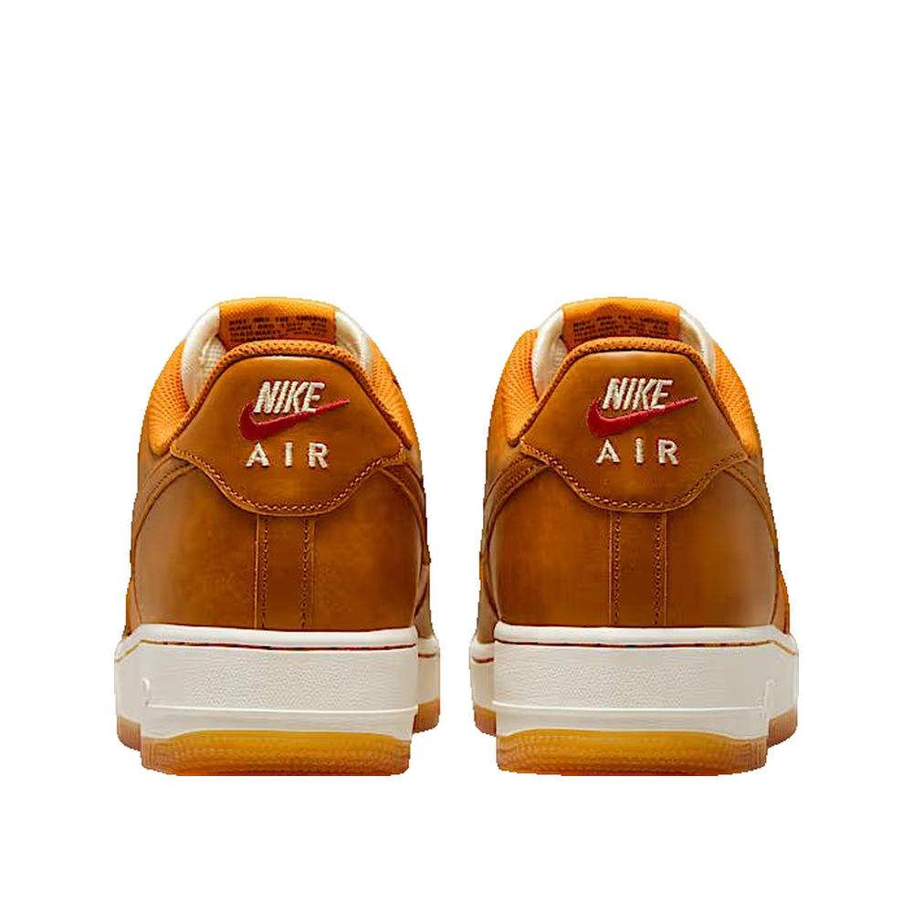 Air Force 1 '07 LV8 Trainers - Brown