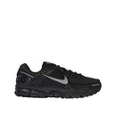 Zoom Vomero 5 Sneakers - Black