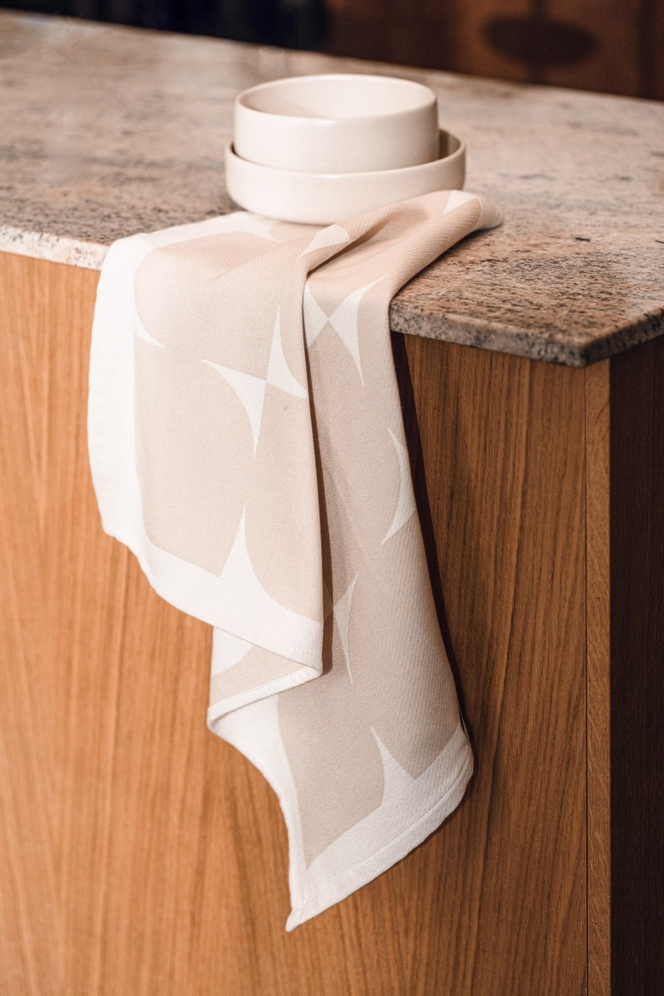 Set of 2 Abi Tea Towels - Sand Beige & Cream