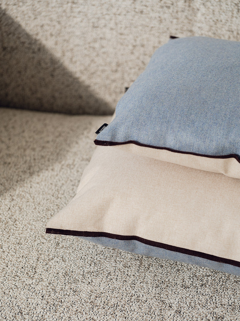 Coussin Dvu - Sky Blue / Seashell Beige