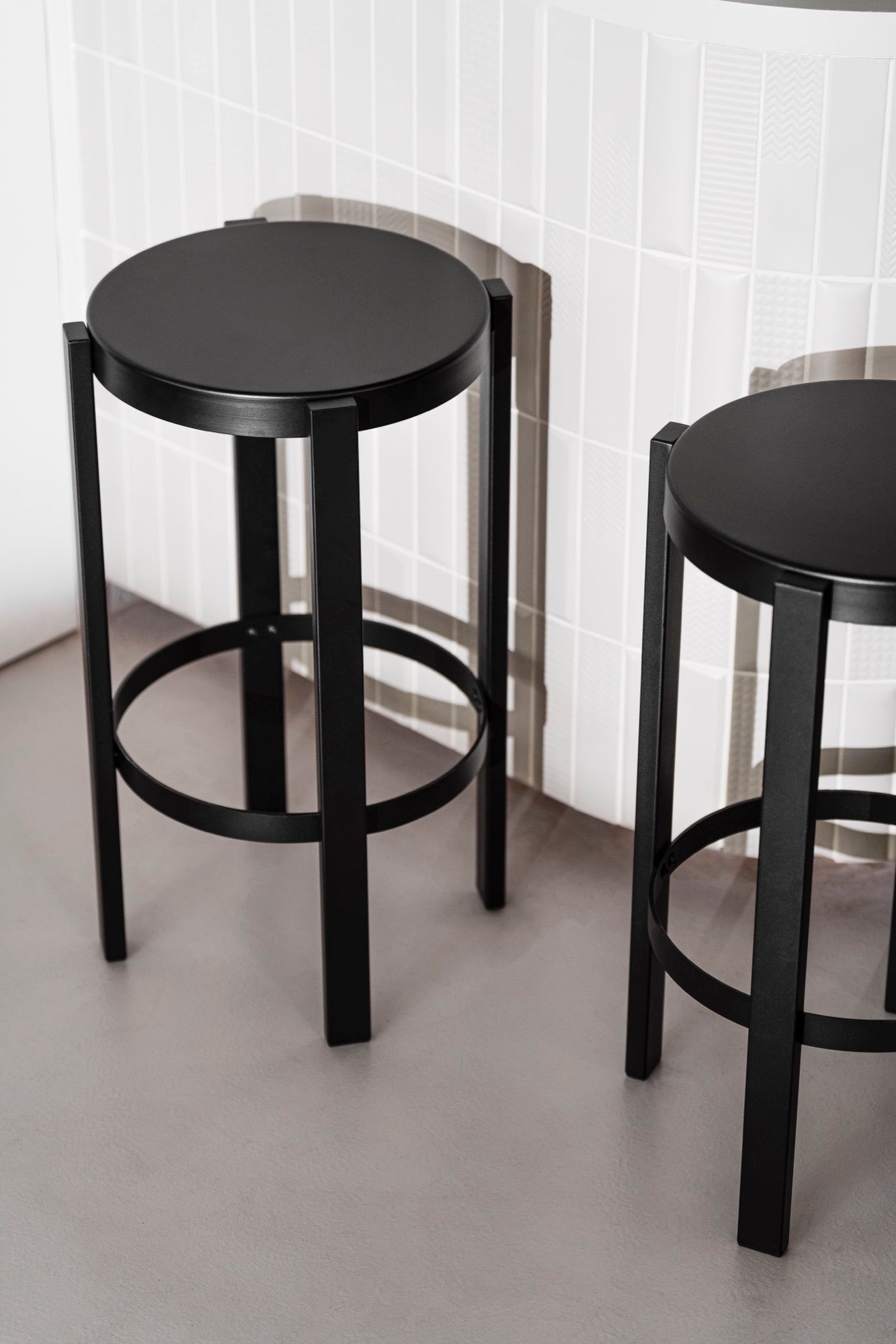 Tabouret Doon - Grand - Vulcano Black