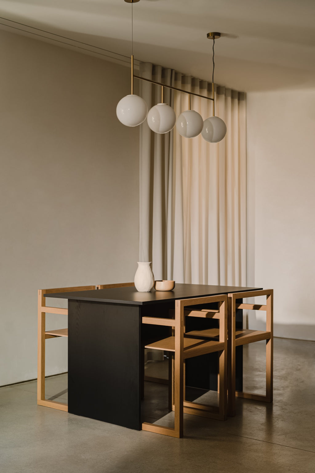 Table Hett - Vulcano Black