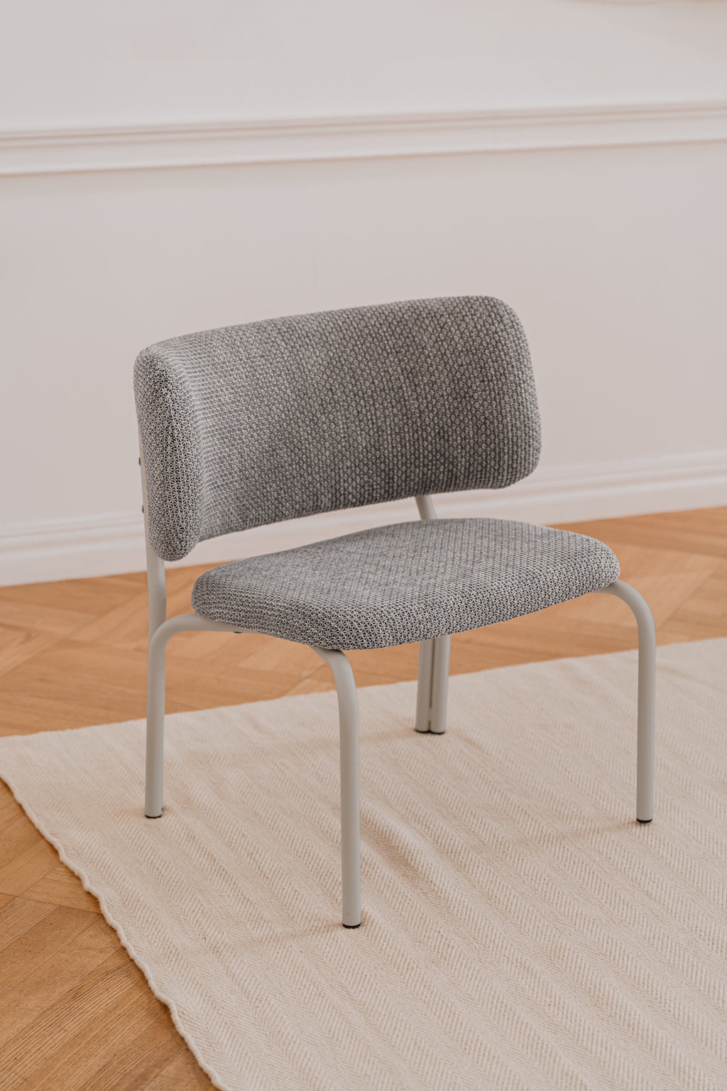 Kei Armchair - Black & Gray Melange