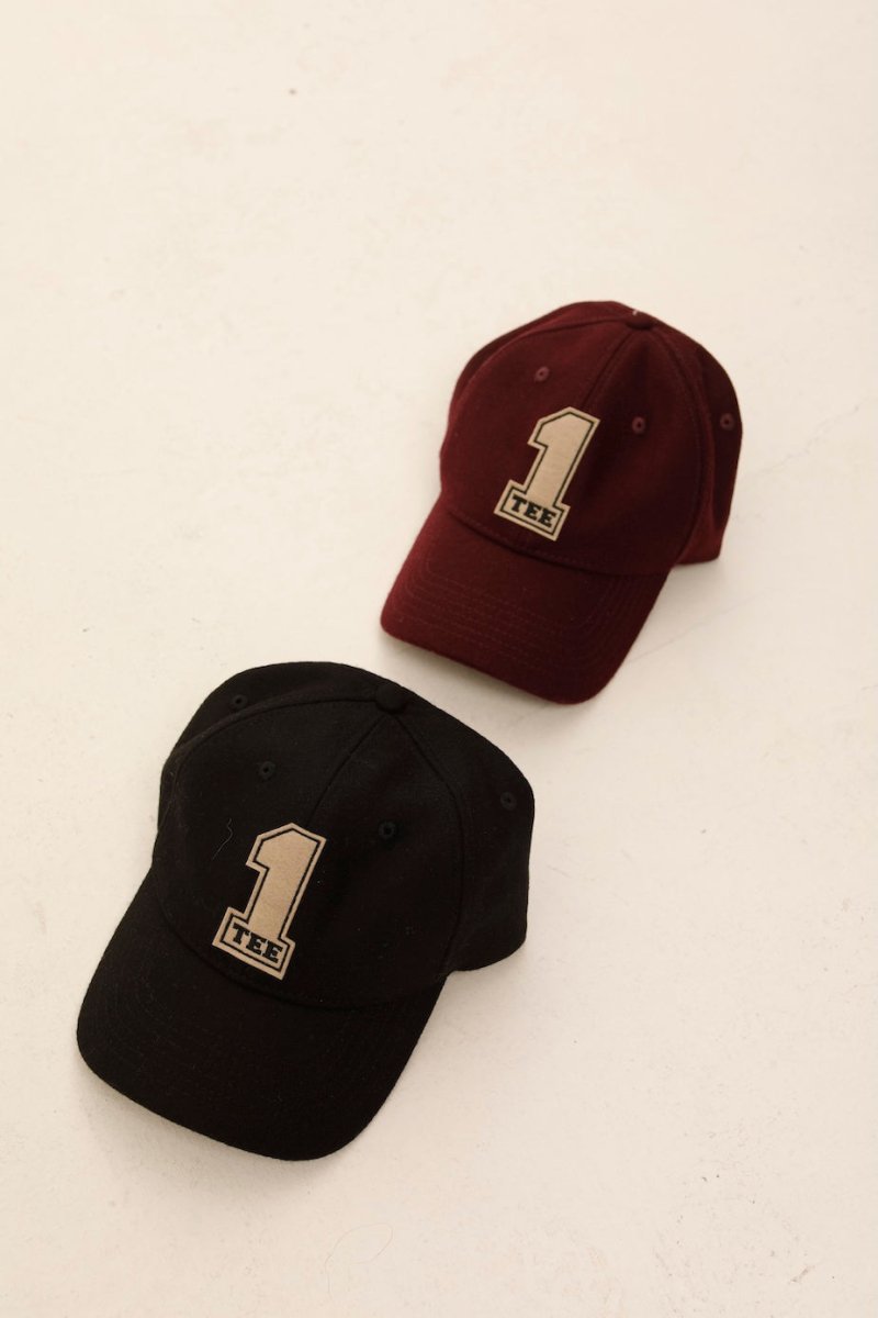 CASQUETTE ONE BURGUNDY - ONE TEE