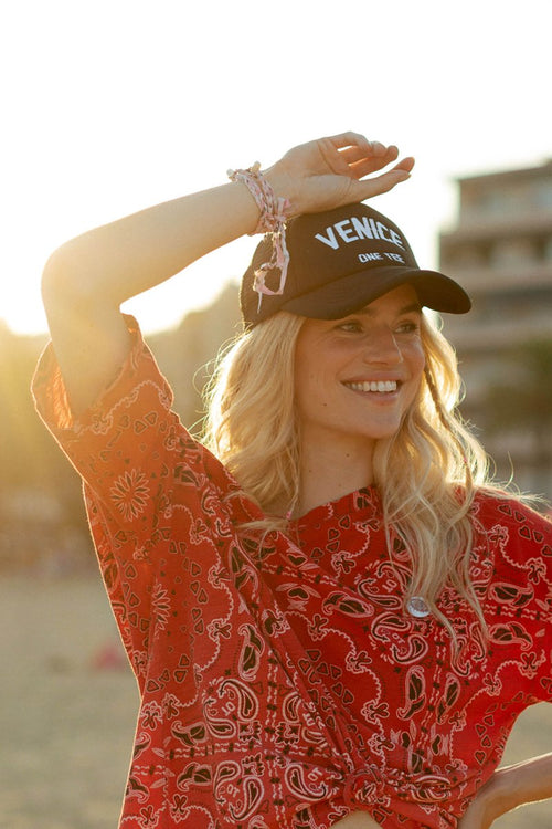 VENICE BLACK CAP OS - ONE TEE
