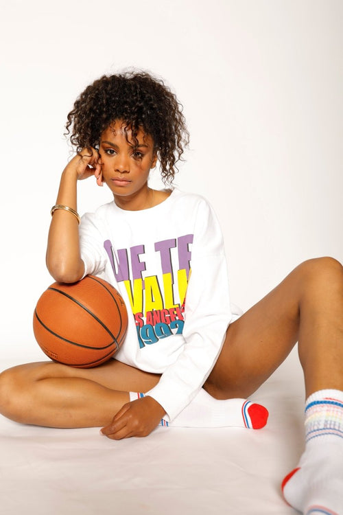 ALLY WHITE SWEATSHIRT S/M - ONE TEE